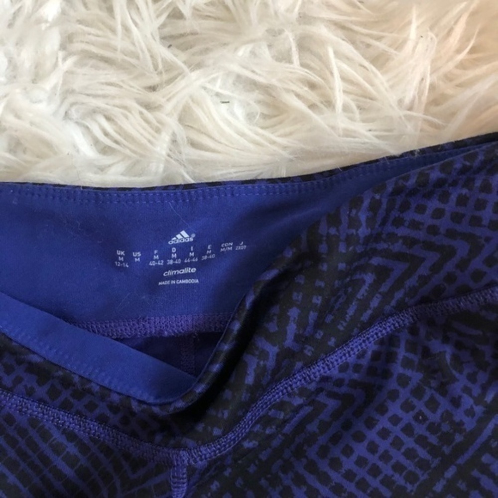 Adidas blue and black pattern leggings sz medium - Picture 5 of 8